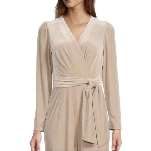 Women’s Long Sleeve Antonio Melani Velvet Jumpsuit - Picture 2 of 7